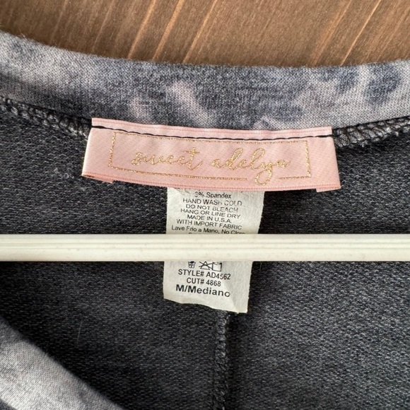 Sweet Adeline Grey White Tie Dye Side Pockets Midi Dress• Medium - Picture 2 of 7